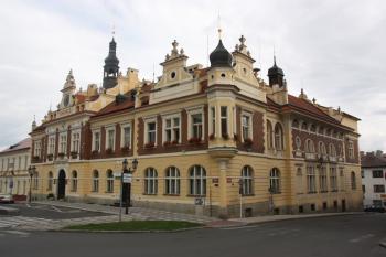 Celkový pohled od jihozápadu ( © Ivan Grisa 08/2011)
