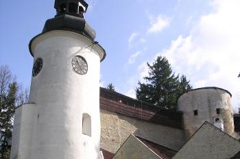 hrad a zámek Úsov (© Vlastislav Mareček, 04/2011)