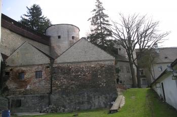 hrad a zámek Úsov (© Vlastislav Mareček, 04/2011)