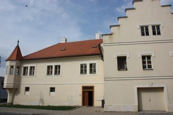 Východní průčelí ( © Ivan Grisa 09/2011)
