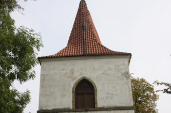 Zvonice od západu ( © Ivan Grisa 09/2011)