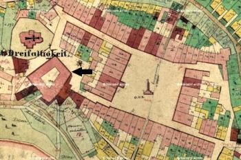 Vyznačení bývalého hradu (zámku) v Hostinném na mapě Stabilního katastru z roku 1841 ( ©  © Český úřad zeměměřický a katastrální )
