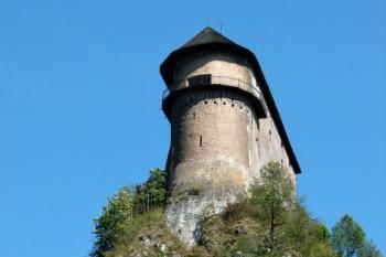 Západní čelo horního hradu ( © Jan P. Štěpánek 09/2011)