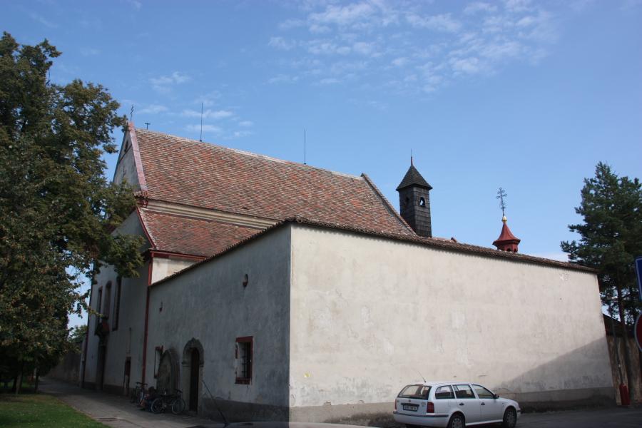klášter kapucínů s kostelem Narození Páně