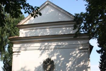 Západní průčelí ( © Ivan Grisa 09/2011)