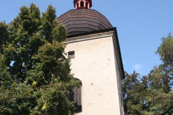 Zvonice od jihu ( © Ivan Grisa 09/2011)