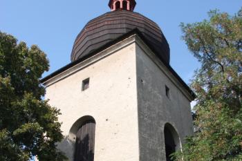 Zvonice od jihovýchodu ( © Ivan Grisa 09/2011)