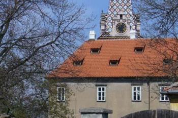Brandýs nad Labem - jižní průčelí a věž (© Pavel Jarý,  22.04.2007)