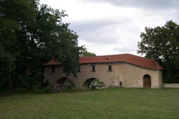 Vyústění kryté chodby v zahradě (© Ivan Grisa, 09/2005)