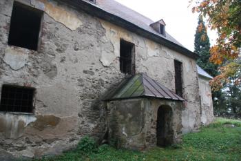 Jižní bok lodi ( © Ivan Grisa 10/2011)