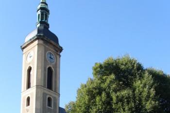 Kostel od jihovýchodu (© Ivan Grisa 10/2011)