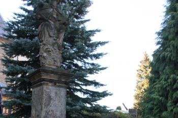 Sousoší od východu ( © Ivan Grisa 10/2011)