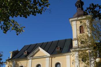 kostel od jihu (© Rodochrozit, 10/2011)
