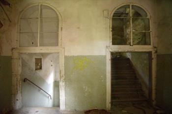 dolní zámek  - hlavní schodiště (08/2014)