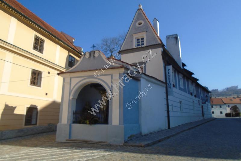 dům č. p. 60 s kaplí Kalvárie