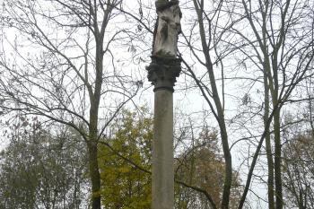 sloup od jihu (© Jaroslav Valečka, 10/2011)