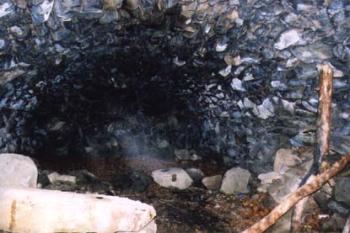 Podzemní místnost (2002© Vlky, Jirka Čížek)