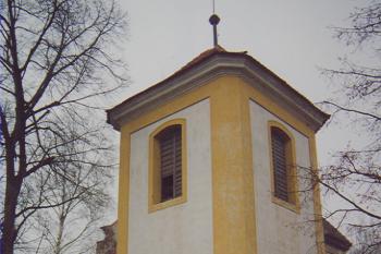 zvonice, stav v březnu r. 2003 (© Jaroslav Valečka, 03/2003)