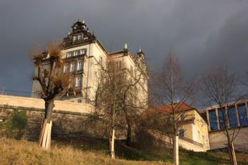 Severní křídlo od západu ( © Ivan Grisa 12/2011)