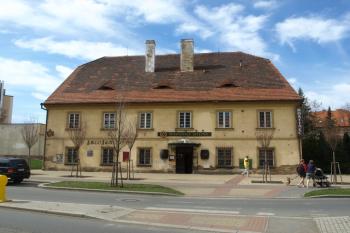  ( © Milan Caha 04/2011)