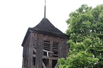 Zvonice od východu ( © Ivan Grisa 05/2010)