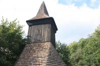 zvonice u kostela Nanebevzetí Panny Marie
