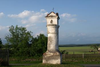 boží muka při cestě na Zvíkov ( © Milan Caha 06/2009)