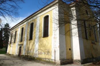 synagoga od jihovýchodu ( © Milan Caha 04/2011)