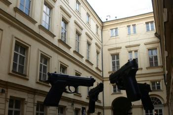 nádvoří ( © Milan Caha 01/2012)