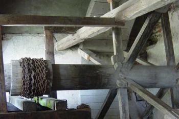 zřícenina hradu Boskovice (© Jan Ptáček 08/2005)