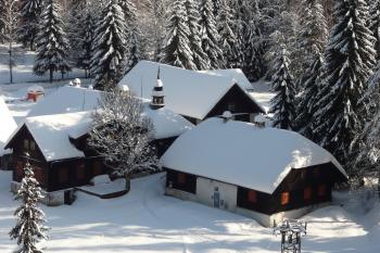 Antýgl,Královský dvorec (© Tomáš Marek, 01/2012)
