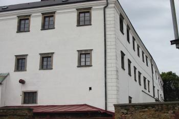 sv.nároží zámku (© D Dohňanský, 07/2015)