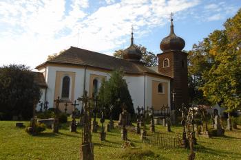 pohled na kostel od severovýchodu (© Jaroslav Špiroch  10/2023)