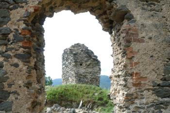 Zřícenina hradu Brníčko (© František Kinař, 08/2014)