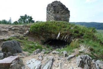 Zřícenina hradu Brníčko (© František Kinař, 08/2014)
