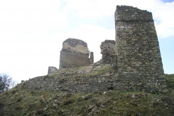 Zřicenina hradu Brníčko (© Vlastislav Mareček, 04/2011)