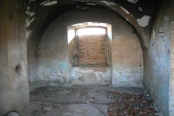 Suterén tvrze (© Prudký Martin, 03/2012)