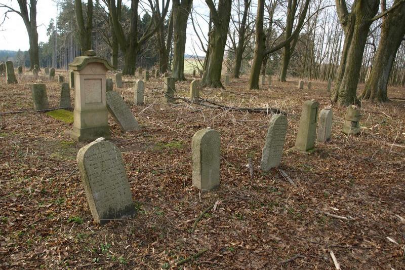 židovský tyfový hřbitov