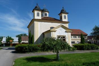 Kaplička sv. Jana Nepomuckého ( © František Kinař 05/2017)