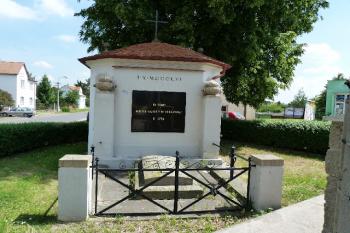  (© František Kinař, 04/2012)