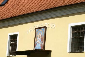  ( © Milan Caha 04/2012)