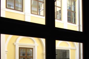 Nádvoří zámku Lešná (© Ludvík Chmelka, 03/2012)