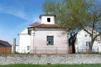 barokní kaple z roku 1810 (© František Kinař, 04/2012)