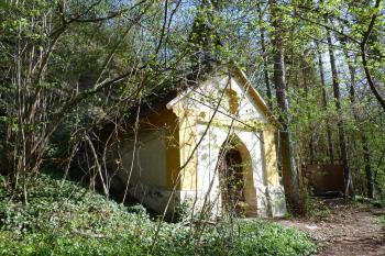 kaplička Panny Marie z r. 1894 (© František Kinař, 04/2012)