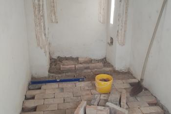 podlaha (© anna.hladikova@post.cz 04/2026)