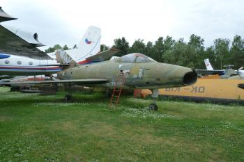 Air Park Zruč u Plzně (© František Kinař, 05/2012)