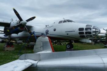An-24 (© František Kinař, 05/2012)