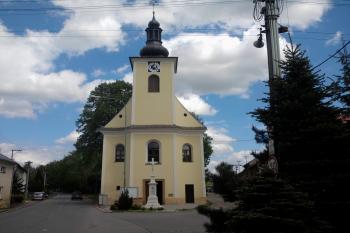 Bystročice - kostel sv. Cyrila a Metoděje (© Ivo Rozehnal, 05/2012)