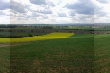 NPP Na skále - pohled jihozápadně na část Hané (© Ivo Rozehnal, 05/2012)