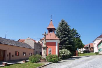 Ondratice - kaple sv. Jana Nepomuckého (© Ivo Rozehnal, 05/2012)